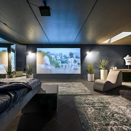 Jacuzzi Cinema loft Apartment Kaunas Exterior foto