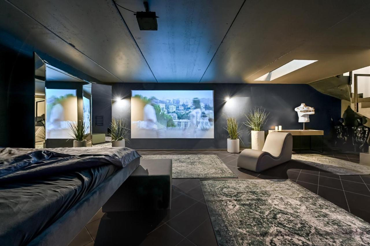 Jacuzzi Cinema loft Apartment Kaunas Exterior foto